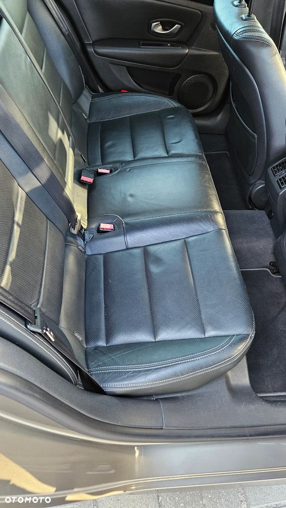 Renault Laguna dCi 175 FAP Initiale - 15
