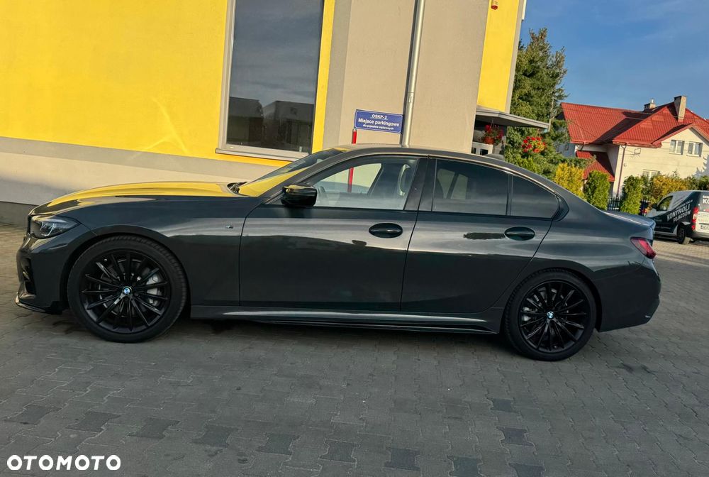 BMW Seria 3 330d xDrive M Sport sport - 5