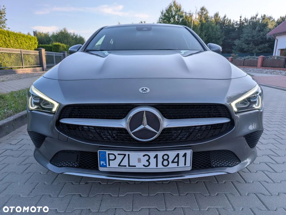 Mercedes-Benz CLA 200 d Progressive 8G-DCT - 37