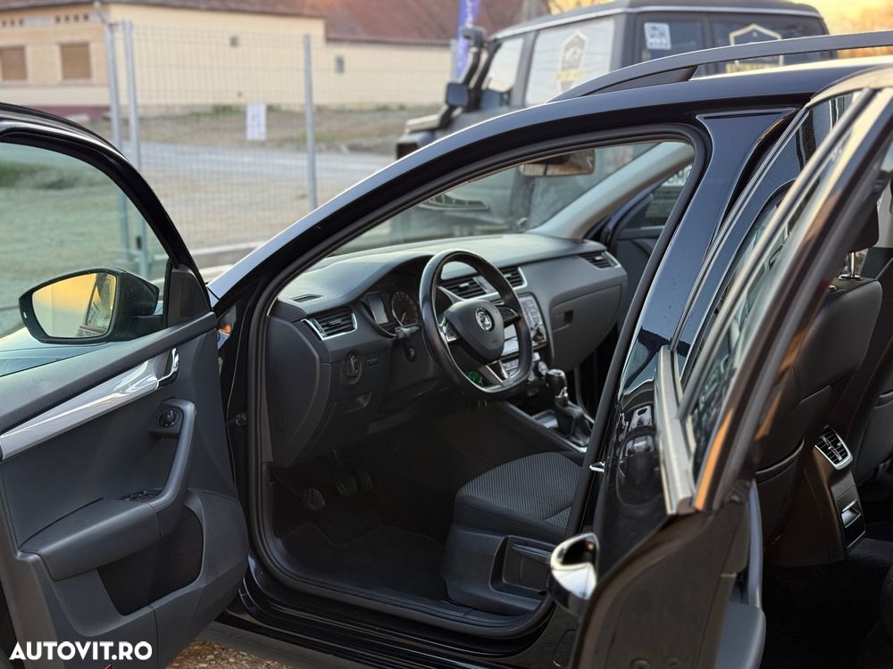 Skoda Octavia 1.6 TDI Elegance - 9