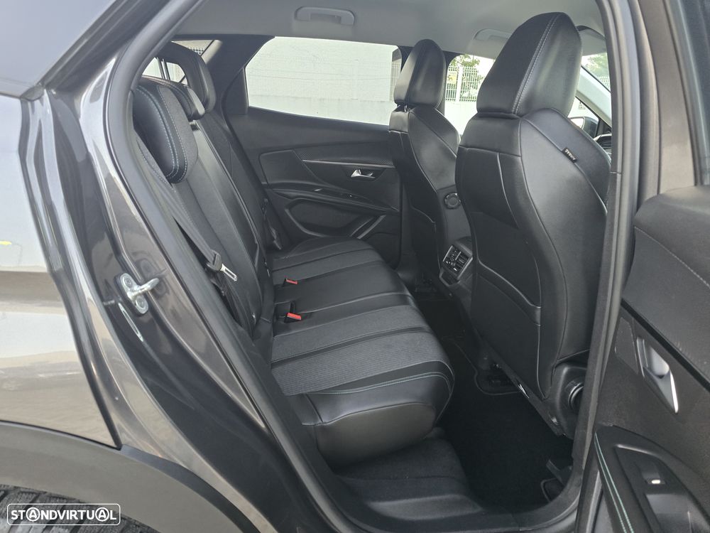 Peugeot 3008 BlueHDi 130 Stop & Start EAT8 Allure - 46