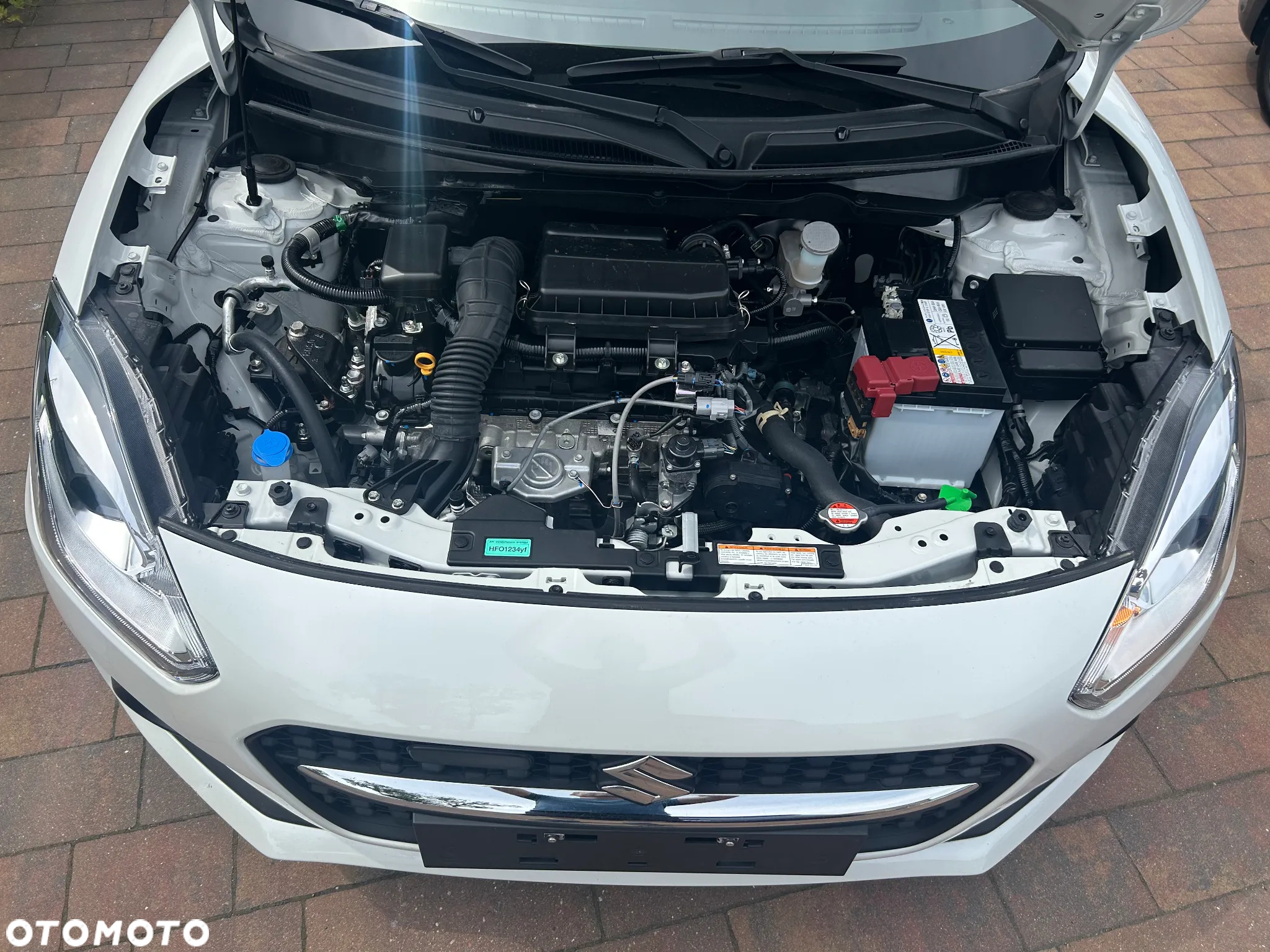 Suzuki Swift 1.2 Dualjet SHVS Premium CVT - 15