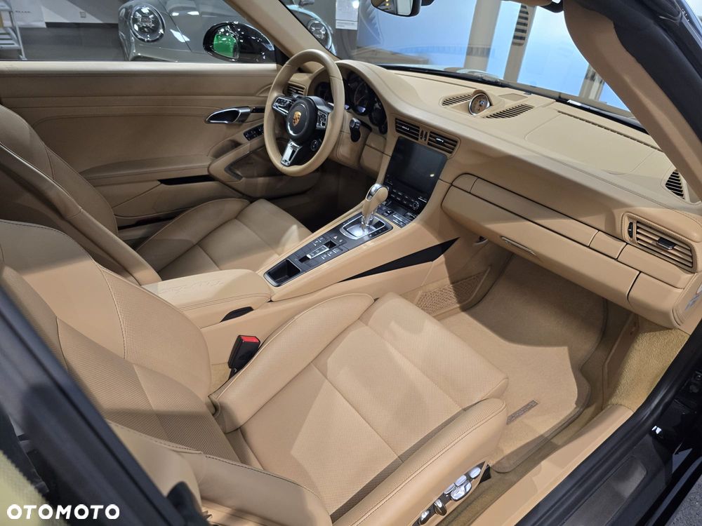 Porsche 911 - 39
