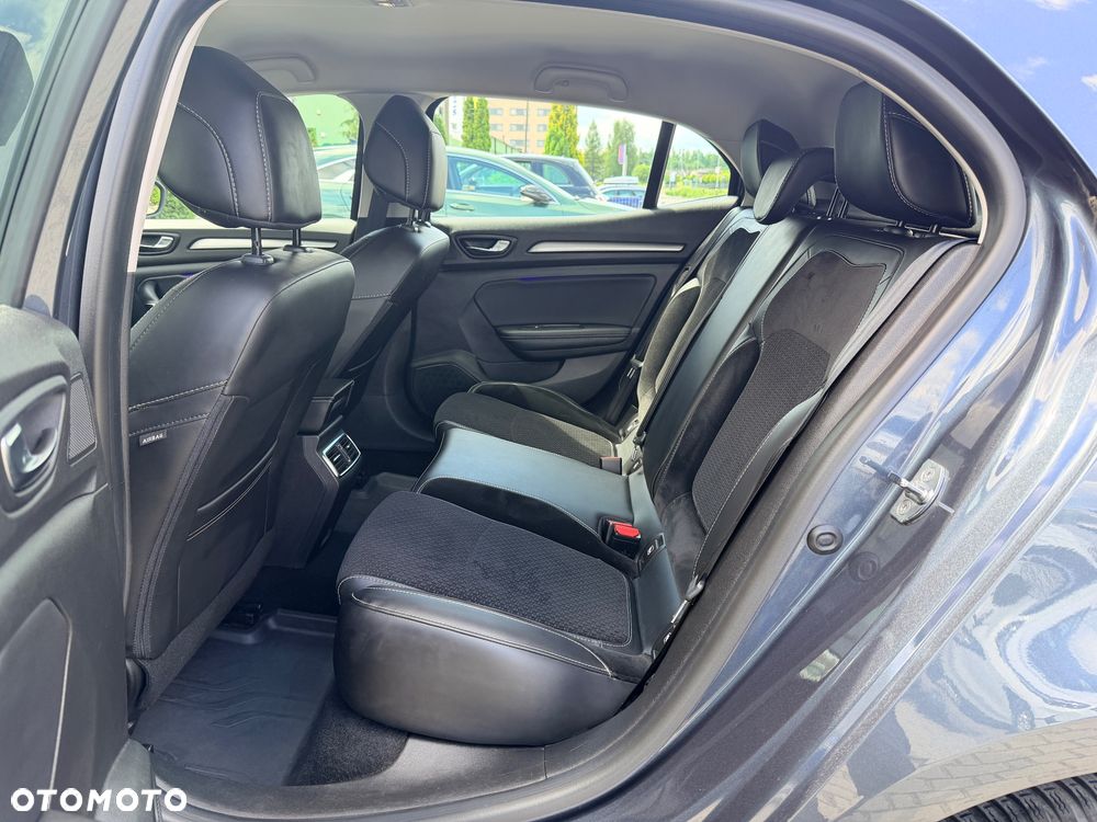 Renault Megane 1.6 SCe Intens - 12