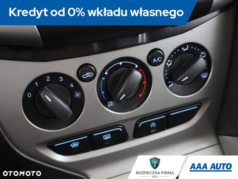 Ford Focus - 14