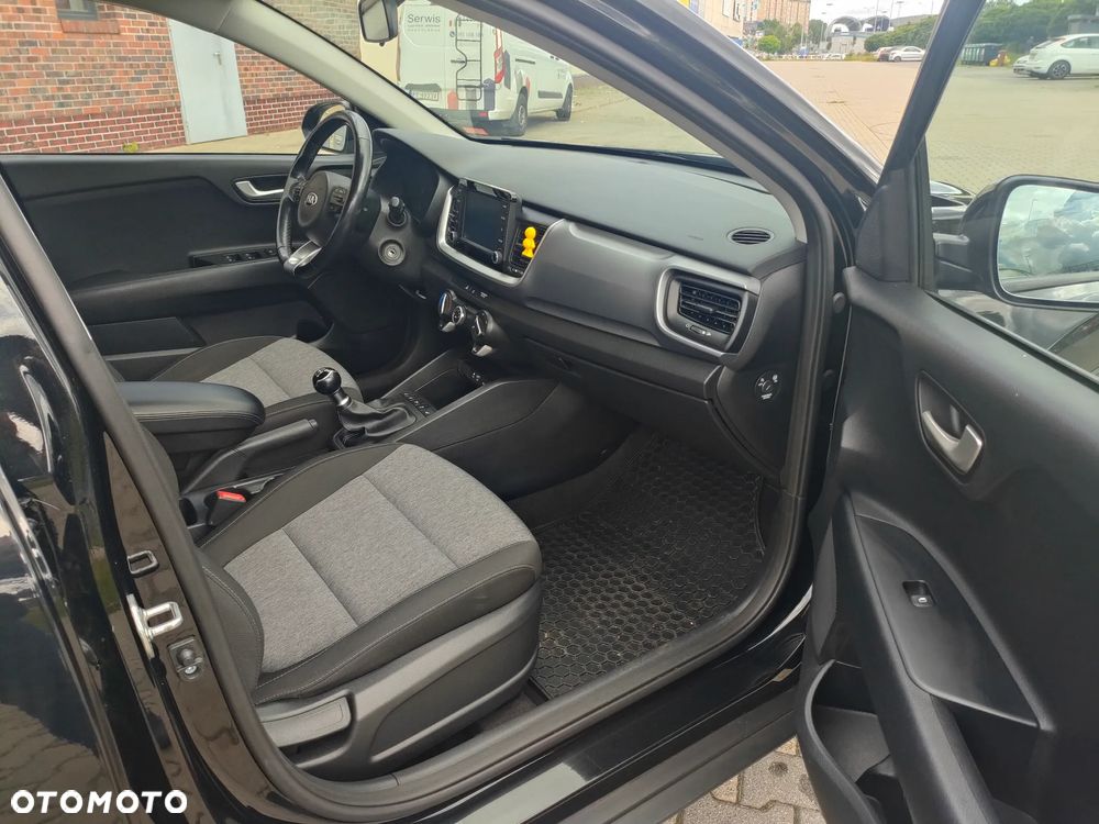 Kia Stonic 1.2 L - 14