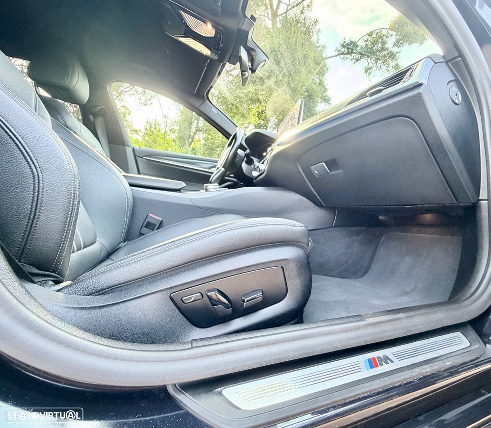 BMW 530 e Pack Desportivo M - 29