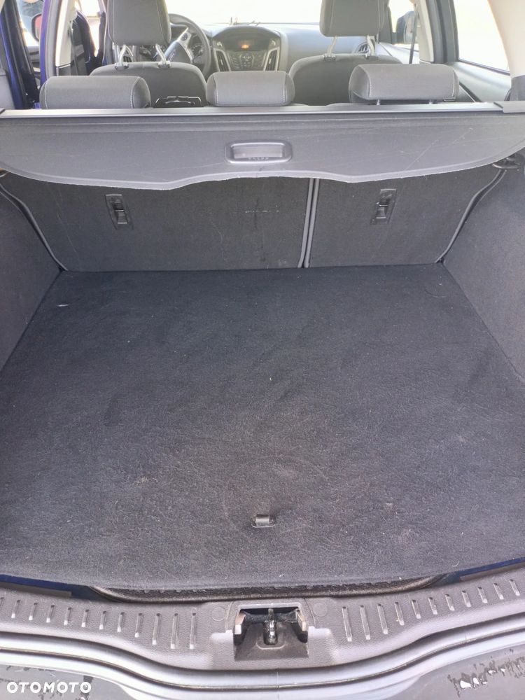 Ford Focus - 12
