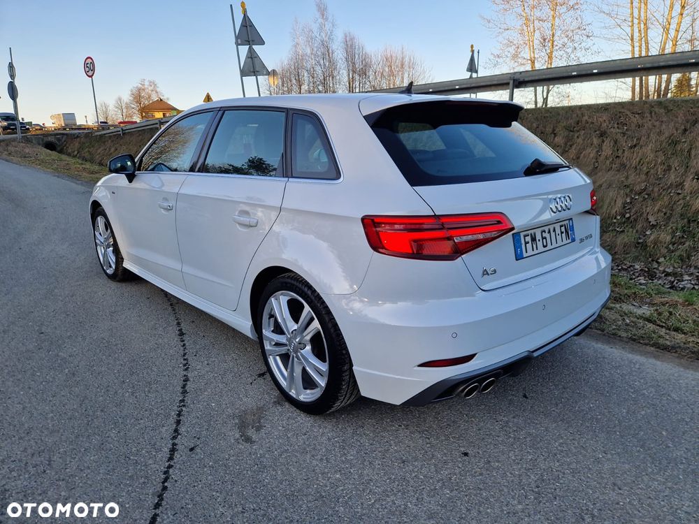 Audi A3 Sportback - 3