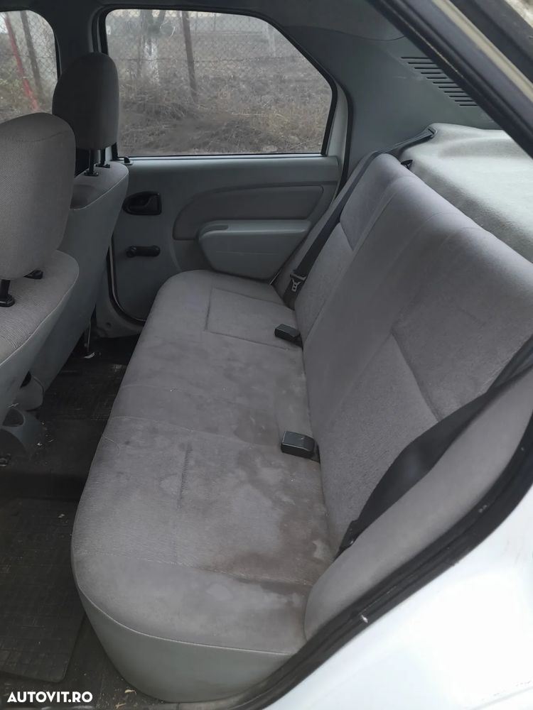 Dacia Logan 1.4 MPI Ambiance - 8