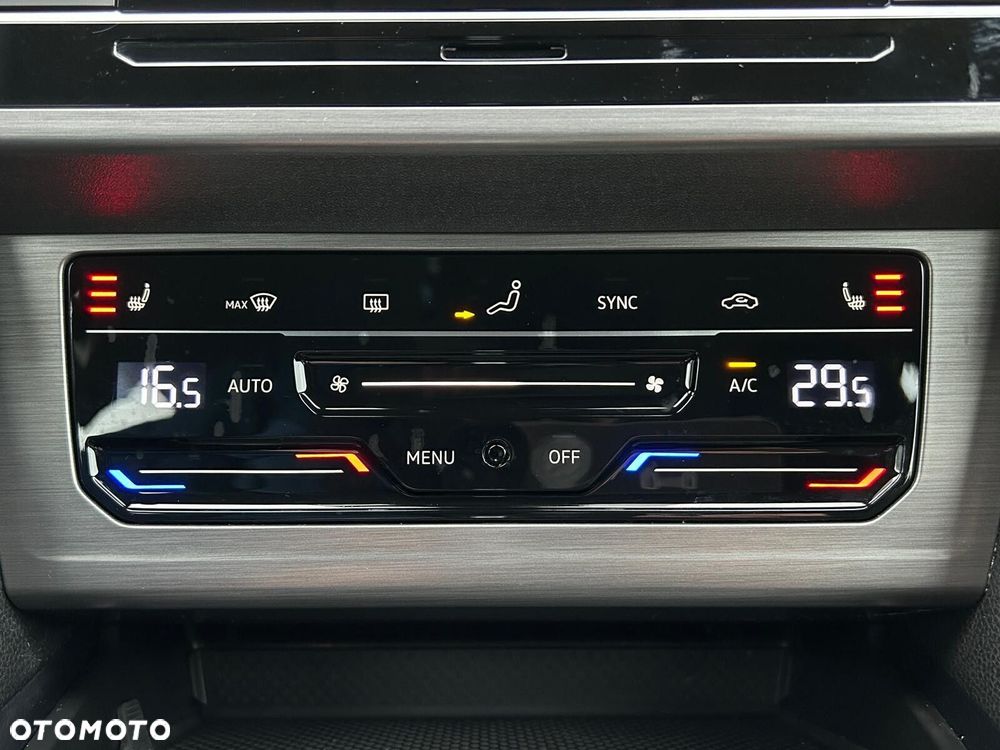 Volkswagen Passat - 25