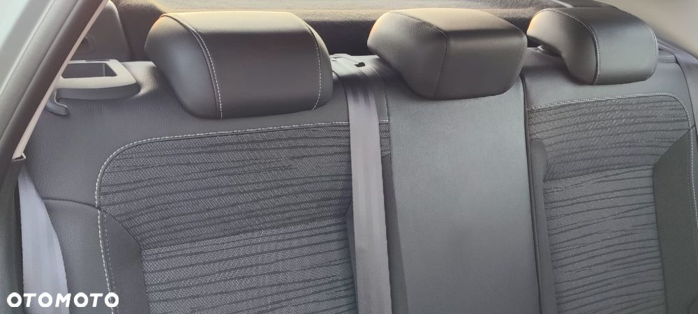 Opel Astra 1.4 Turbo ecoFLEX Start/Stop Innovation - 21