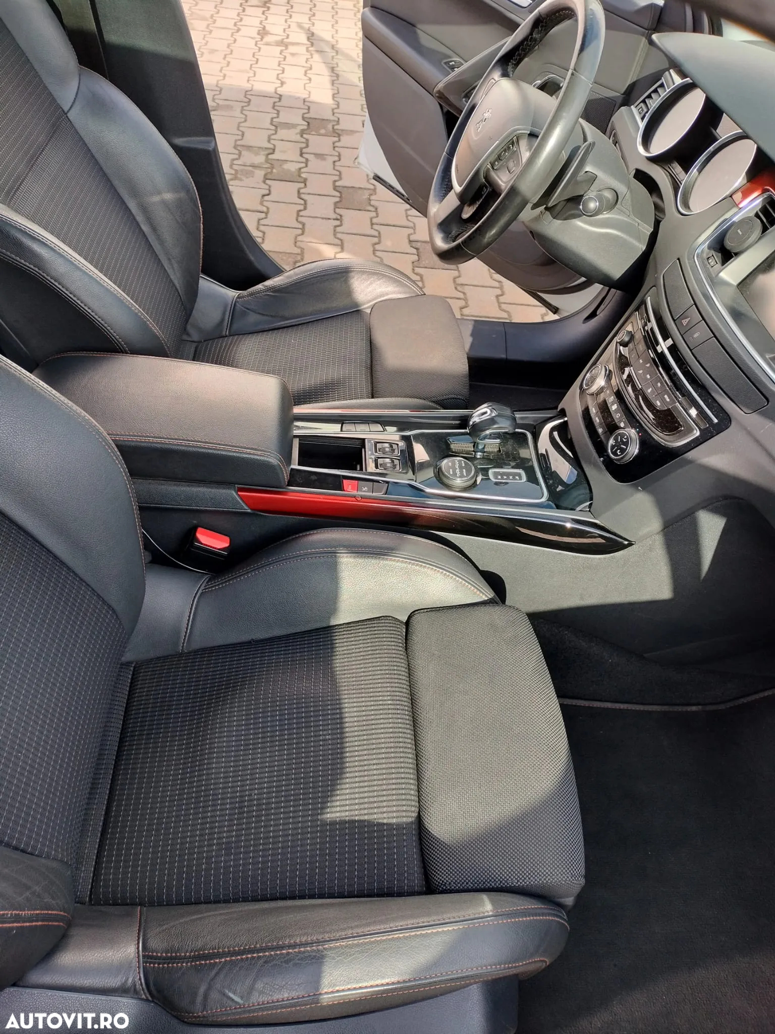 Peugeot 508 RXH Hybrid4 - 10