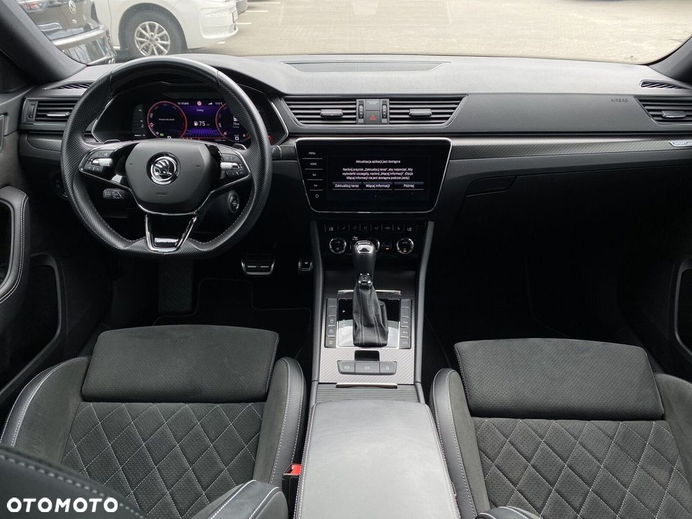 Skoda Superb 2.0 TDI SCR Sportline DSG - 20