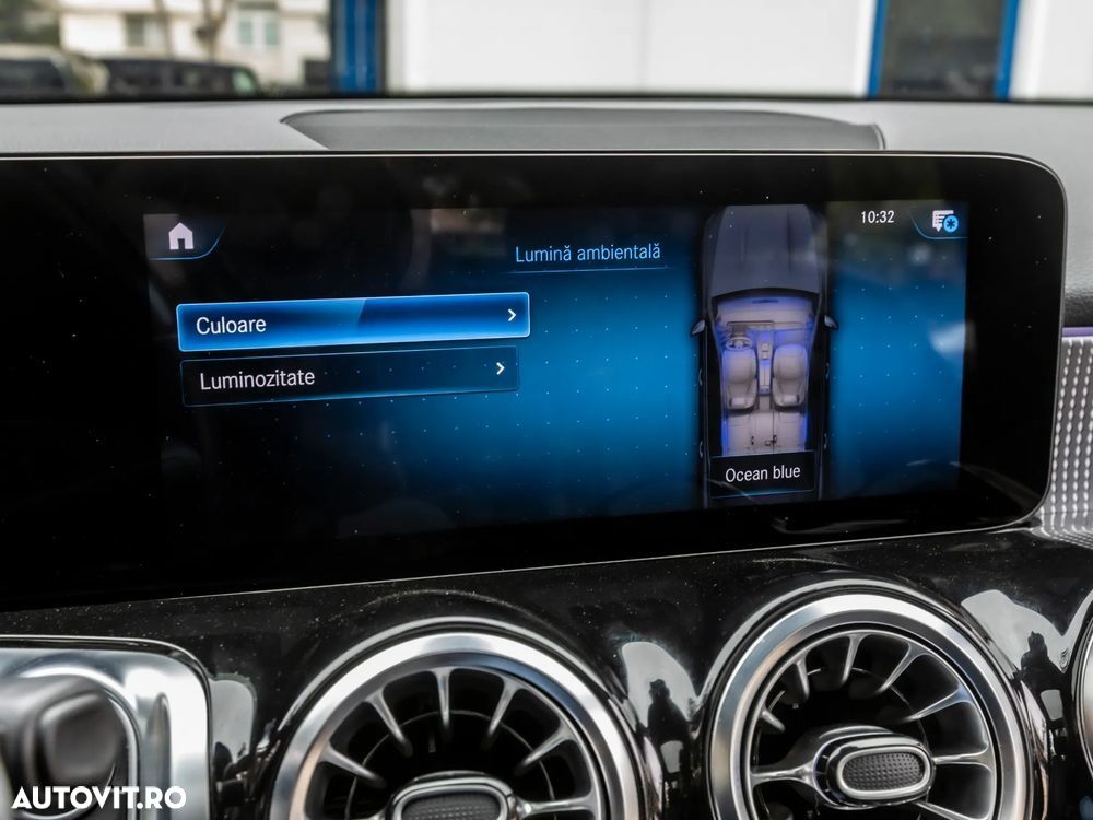 Mercedes-Benz GLB 200 d 8G-DCT - 27