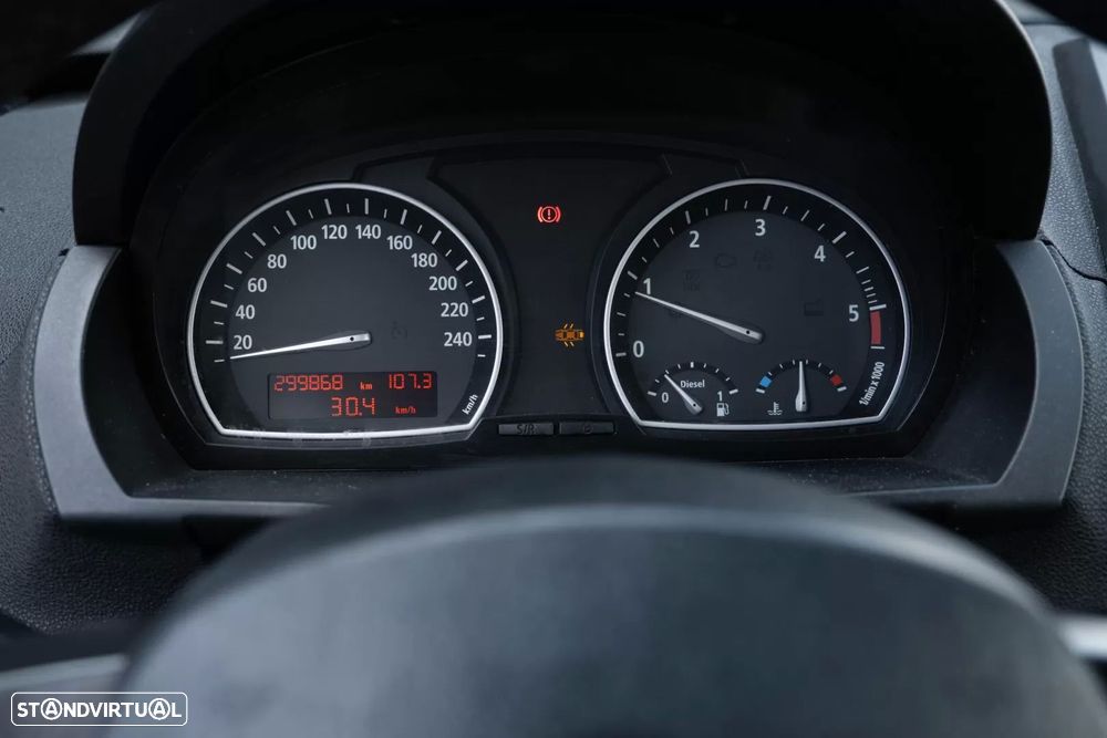 BMW X3 18 d xDrive - 17