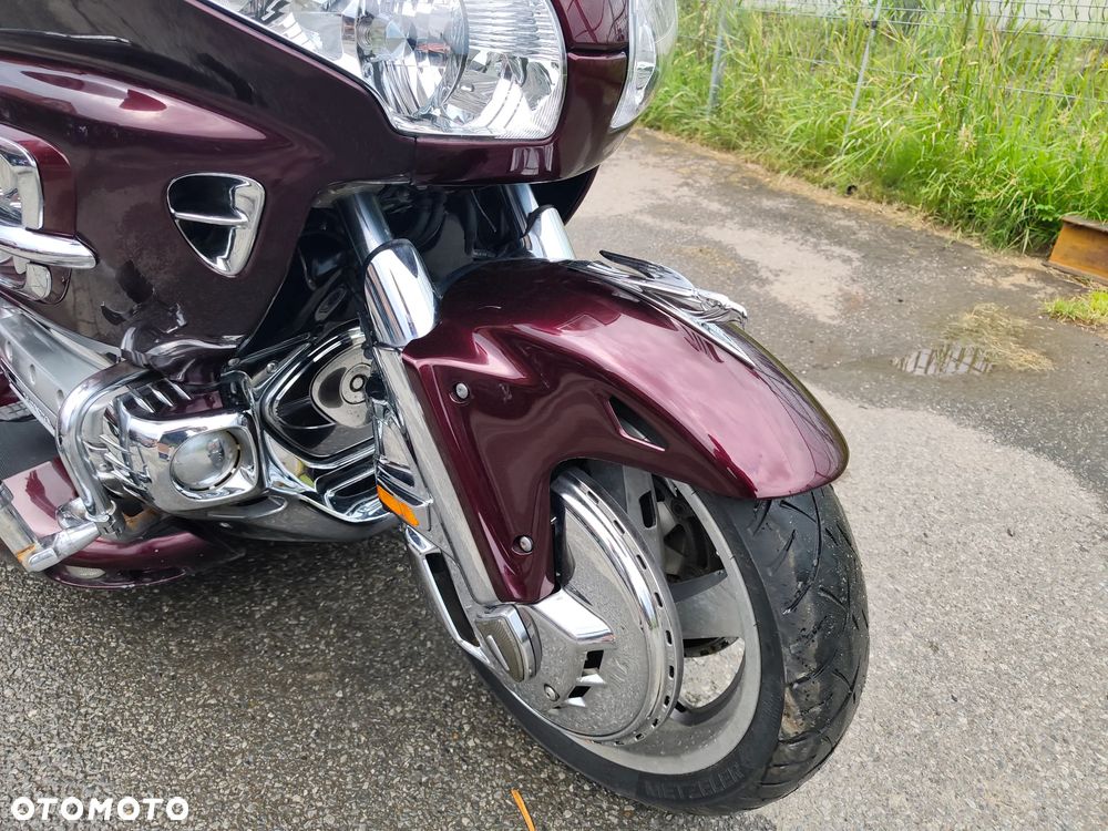 Honda GL - 39