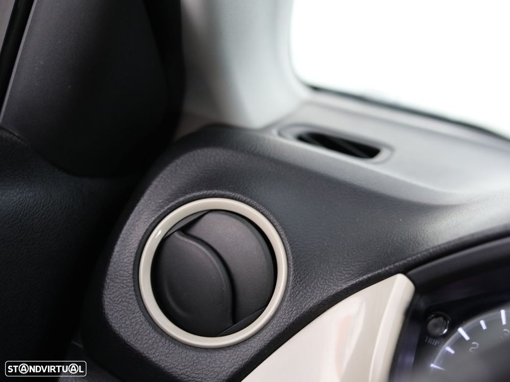 Suzuki Vitara 1.6 VVT GLE - 19