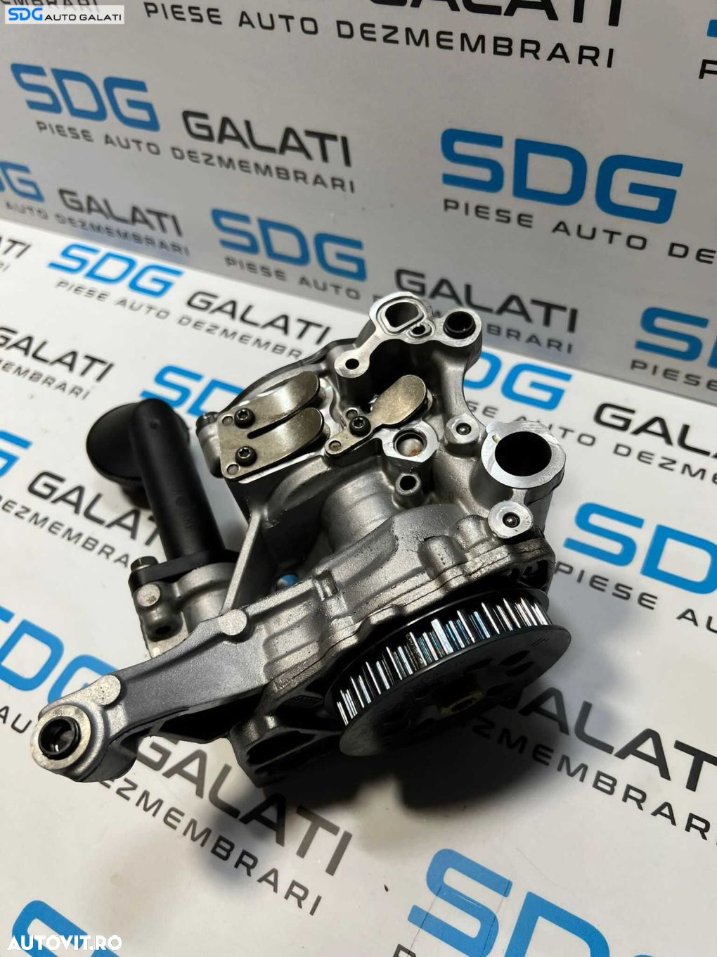 Pompa de Ulei cu Sorb Skoda Octavia 3 1.6 TDI CLHA CLHB CRKB CXXA CXXB DBKA 2013 - 2017 Cod 04L145208D 04L115251A - 2