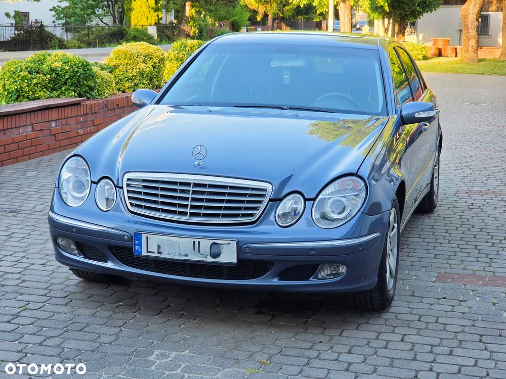 Mercedes-Benz Klasa E - 24