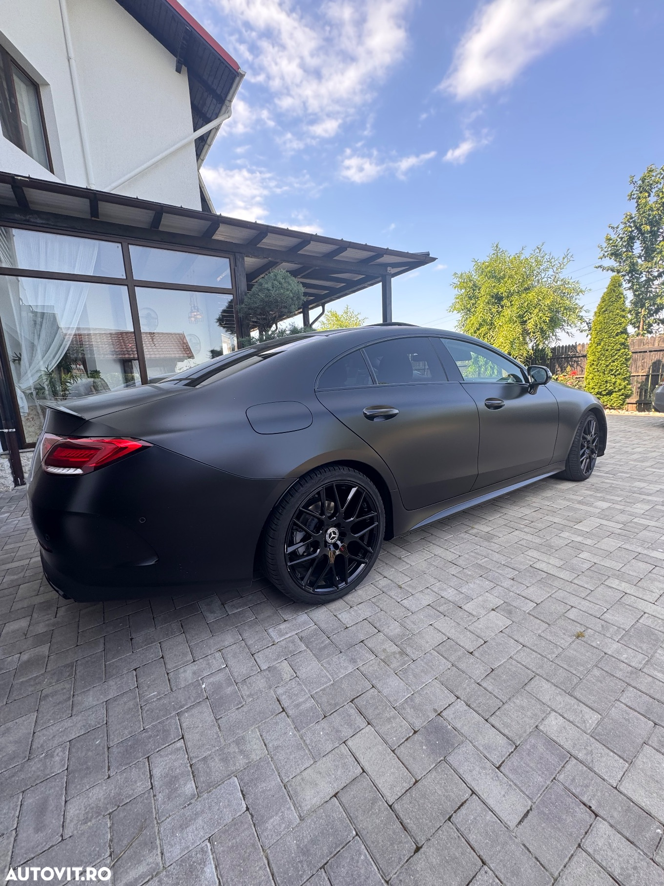 Mercedes-Benz CLS - 6