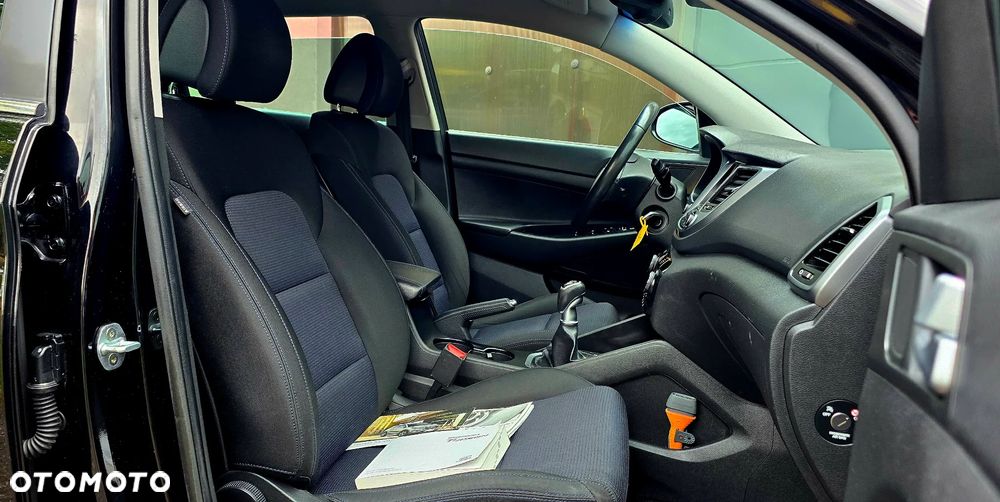 Hyundai Tucson 1.6 GDI BlueDrive Comfort 2WD - 20