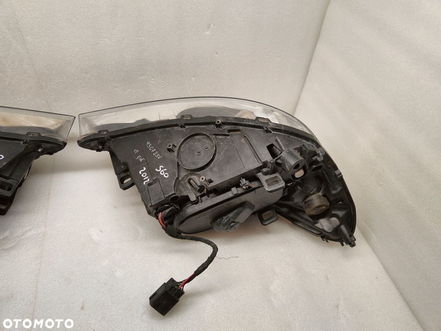 VOLVO S60 C60 KOMPLET LAMP ZW PRZEDNICH 31299995, 31383066 - 7