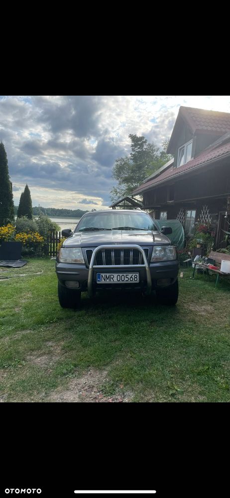 Jeep Grand Cherokee - 2