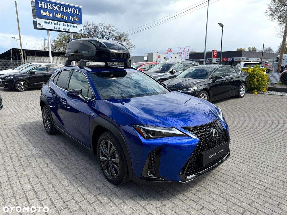 Lexus UX 300h F Sport Design - 3