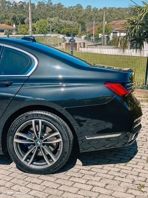 BMW 745 e iPerformance Pack M Auto - 3