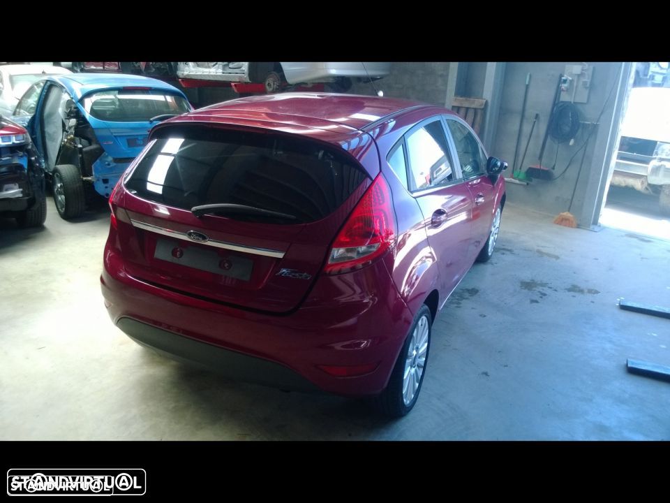 Ford Fiesta 2010 Titanium para peças - 1