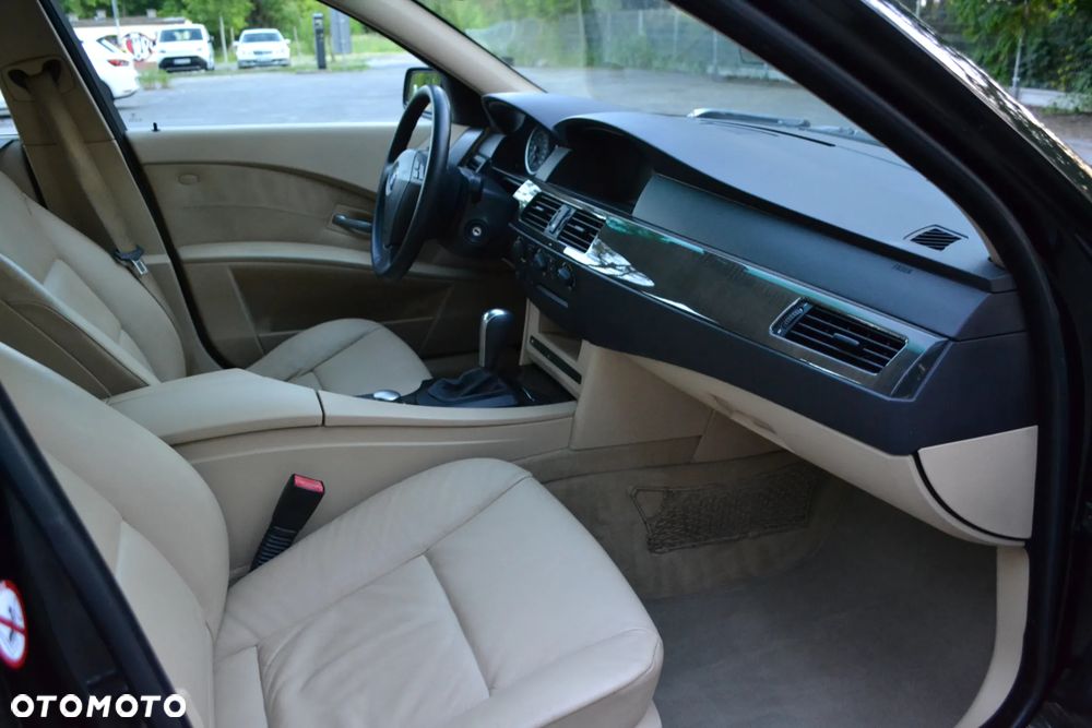 BMW Seria 5 - 26
