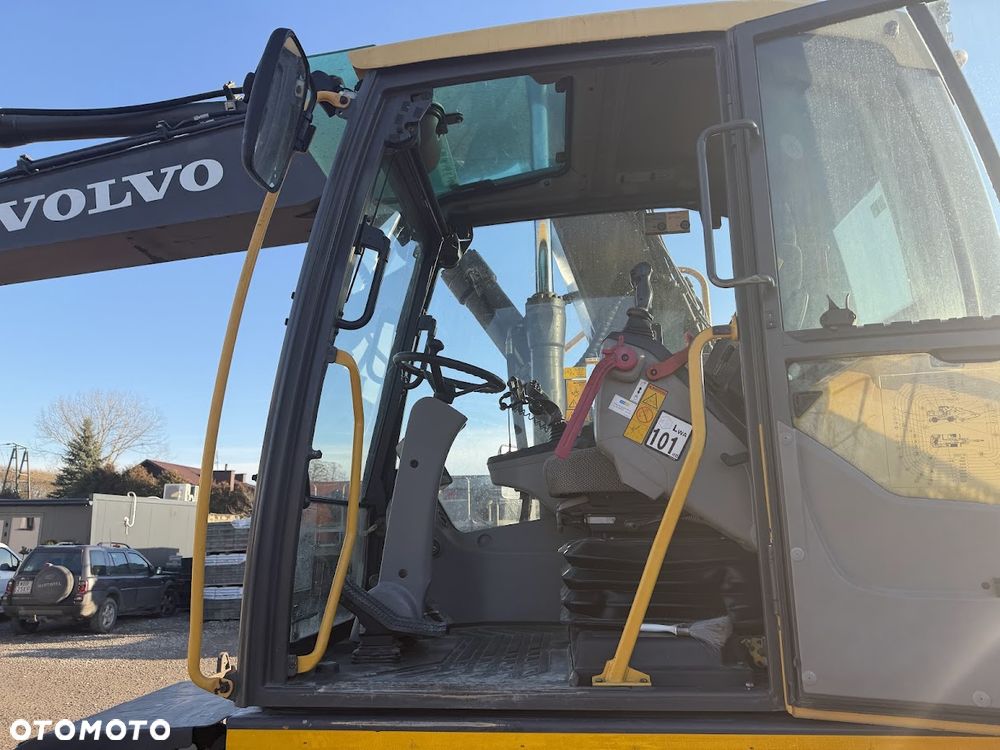 Volvo EW160C - 9