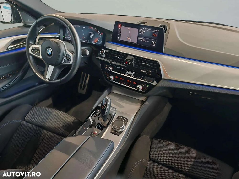 BMW Seria 5 520d xDrive Aut. - 13