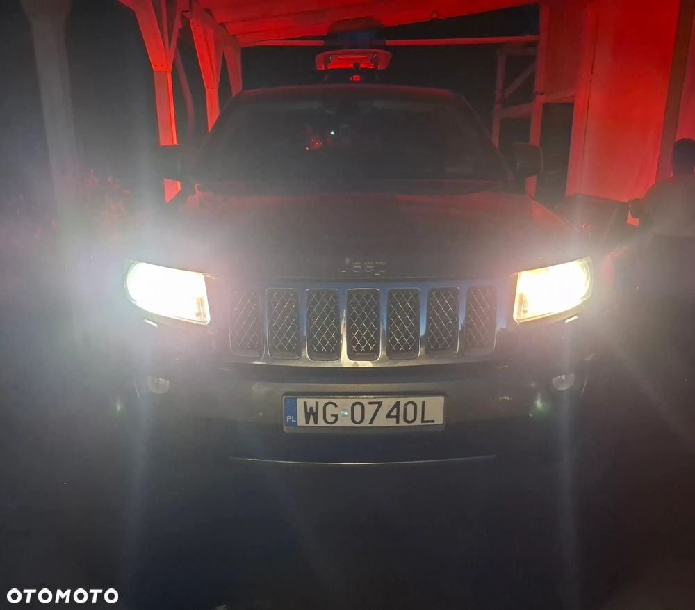 Jeep Grand Cherokee 3.0 CRD Limited - 35