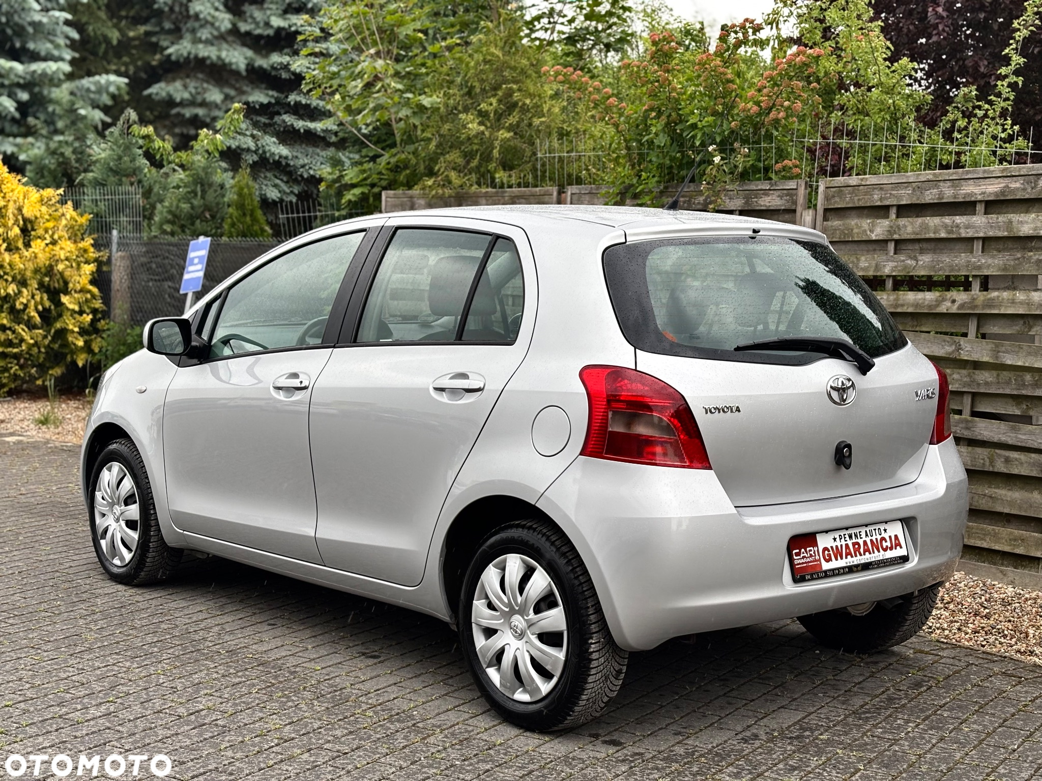 Toyota Yaris 1.3 VVT-i Cool - 4