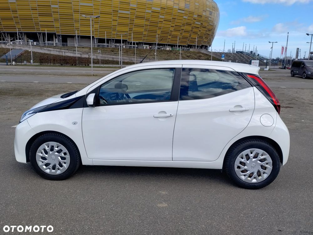 Toyota Aygo x-play - 2