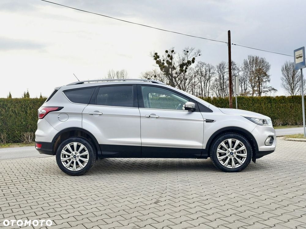 Ford Escape 2.0 EcoBoost AWD Titanium - 15