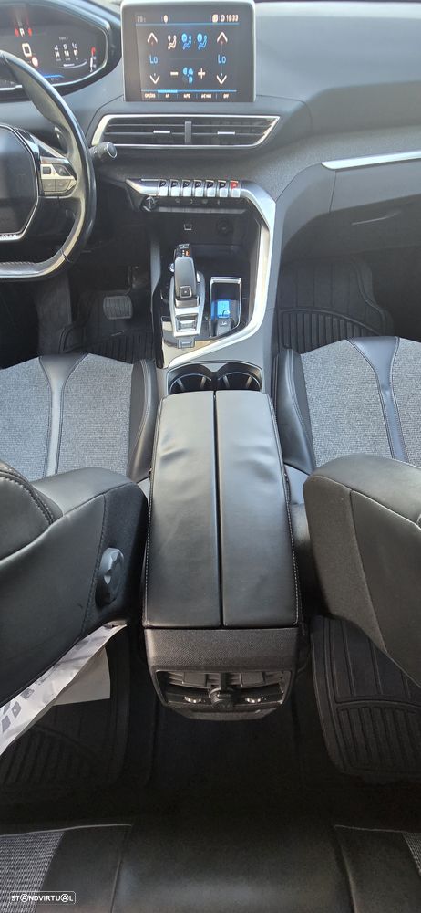 Peugeot 3008 1.6 BlueHDi Allure EAT6 - 30