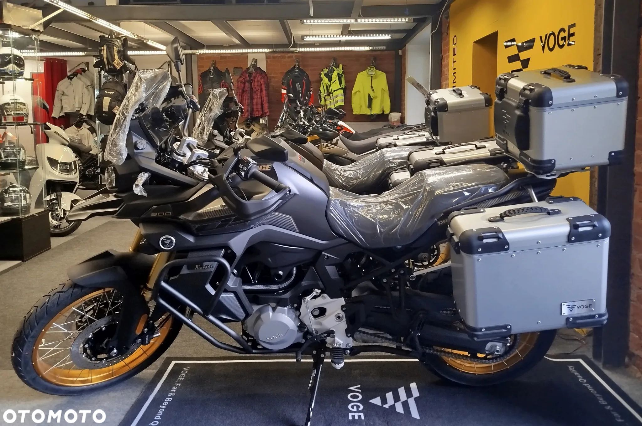 VOGE 900DSX - 1
