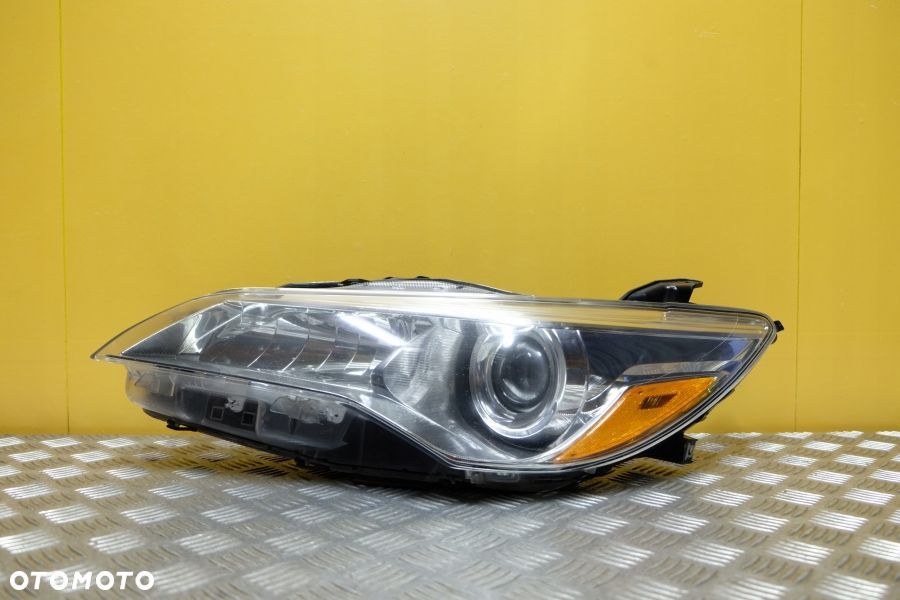 TOYOTA CAMRY 2015- REFLEKTOR LAMPA ZWYKŁA SOCZEWKOWA LEWA JASNA USA - 1