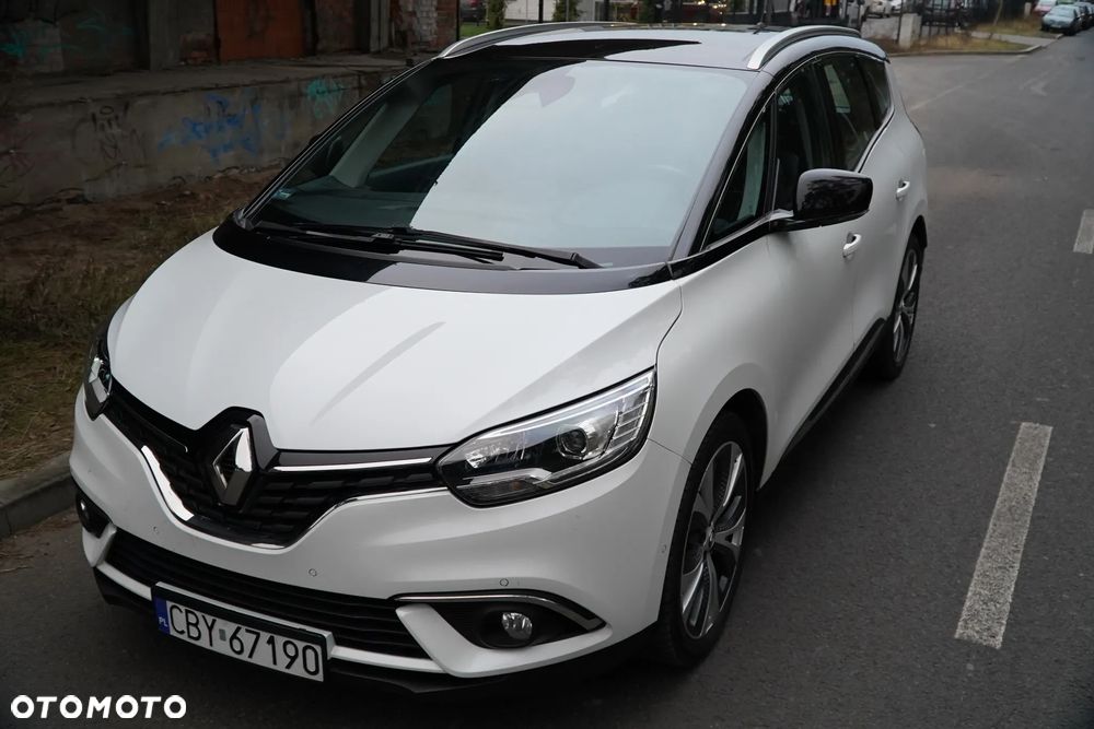 Renault Grand Scenic - 23