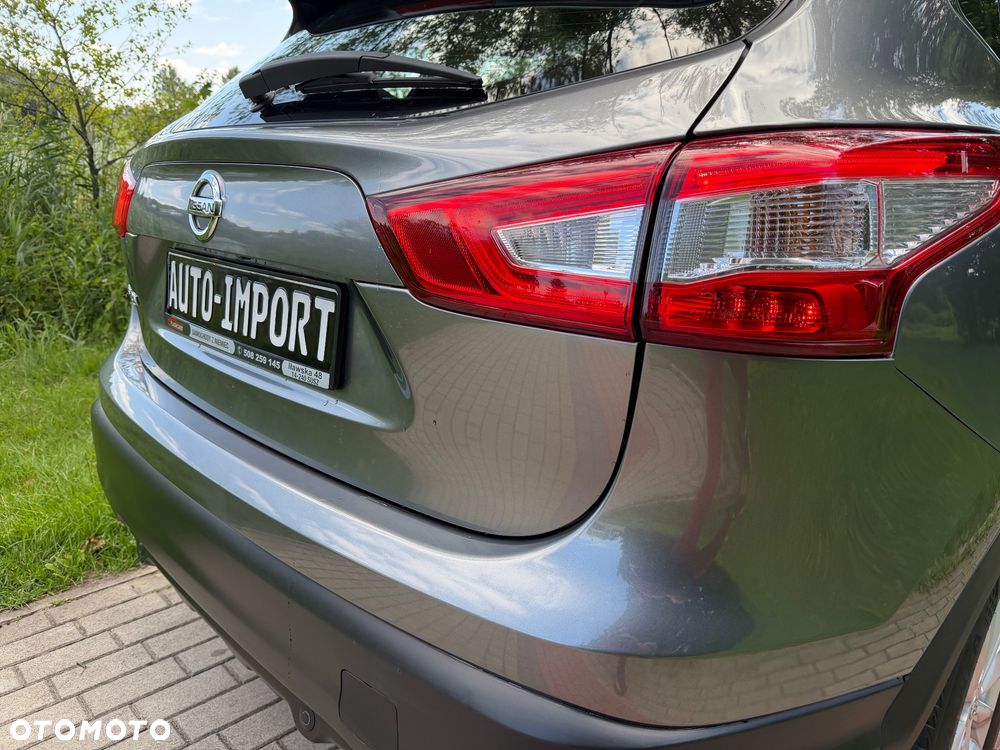 Nissan Qashqai - 25
