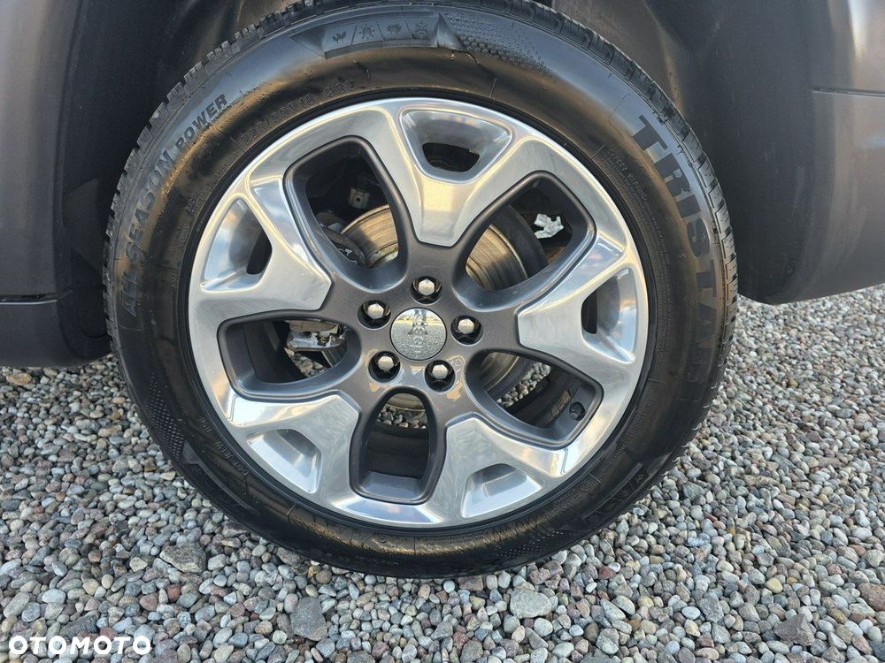 Jeep Compass 2.0 MultiJet Active Drive Automatik Limited - 23