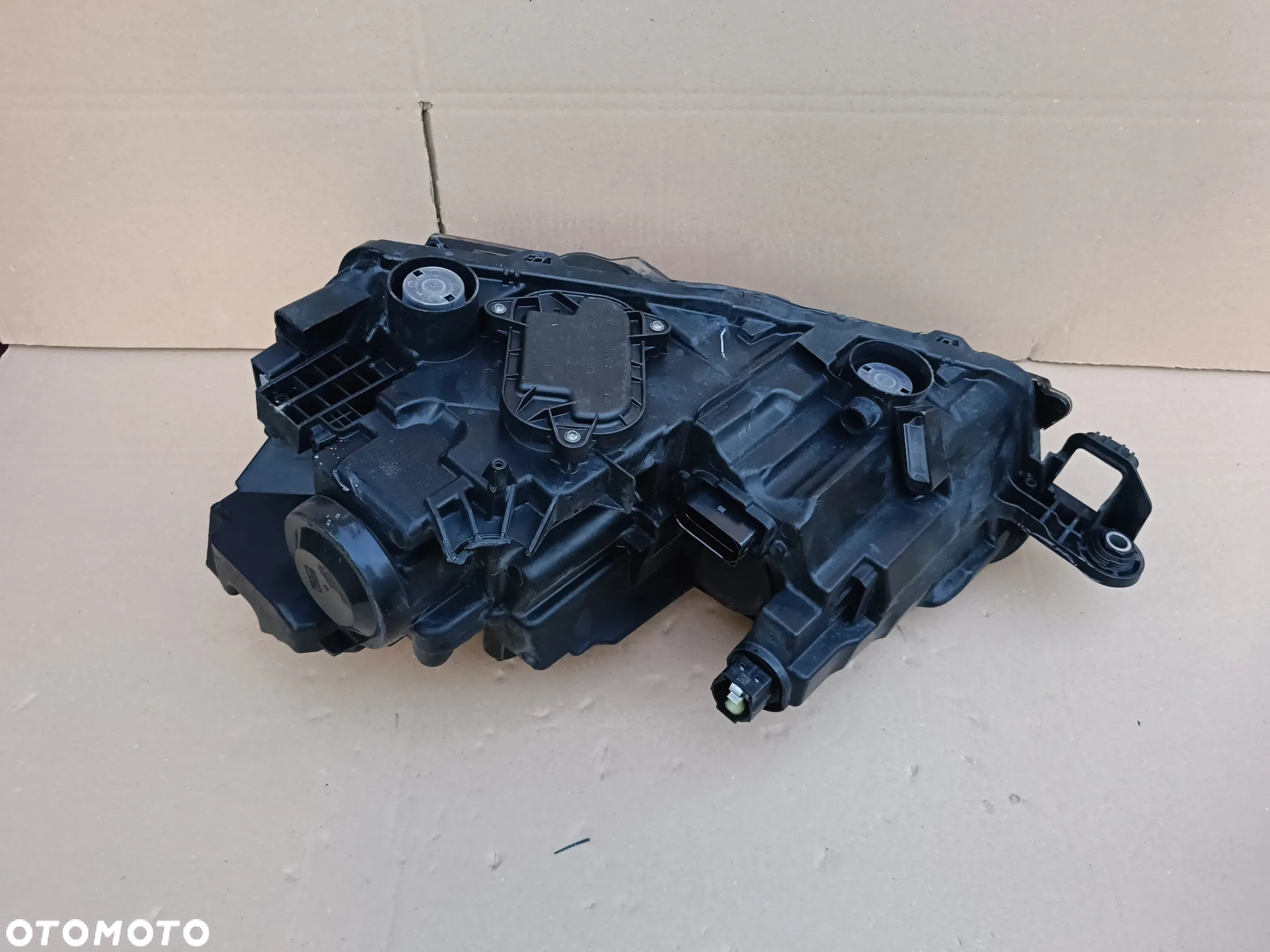 Lampa przednia prawa LED Skoda Scala reflektor 657941015 - 4