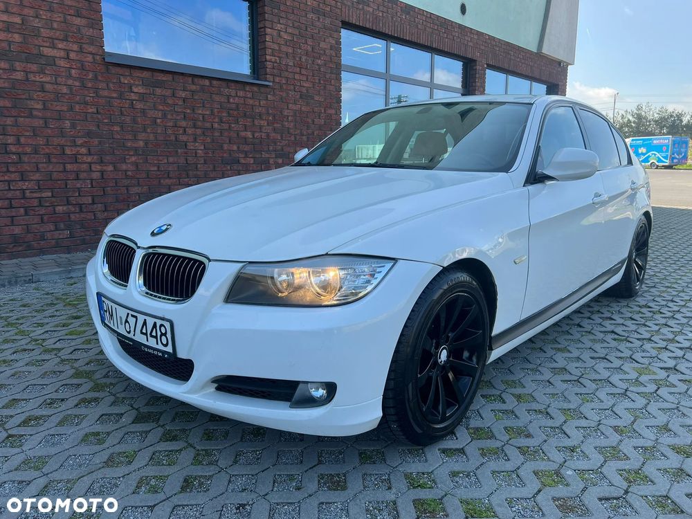 BMW Seria 3 318i - 24