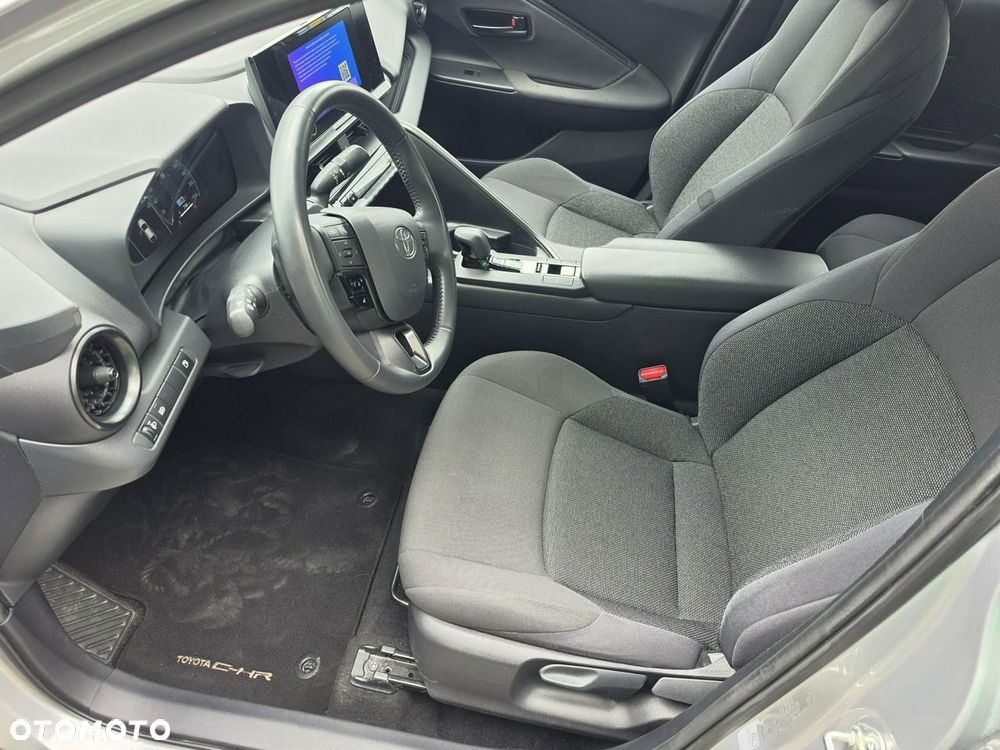Toyota C-HR - 14