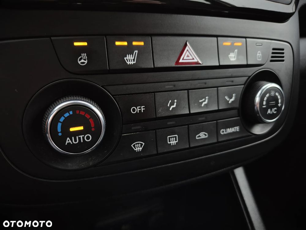 Kia Venga 1.6 L - 33