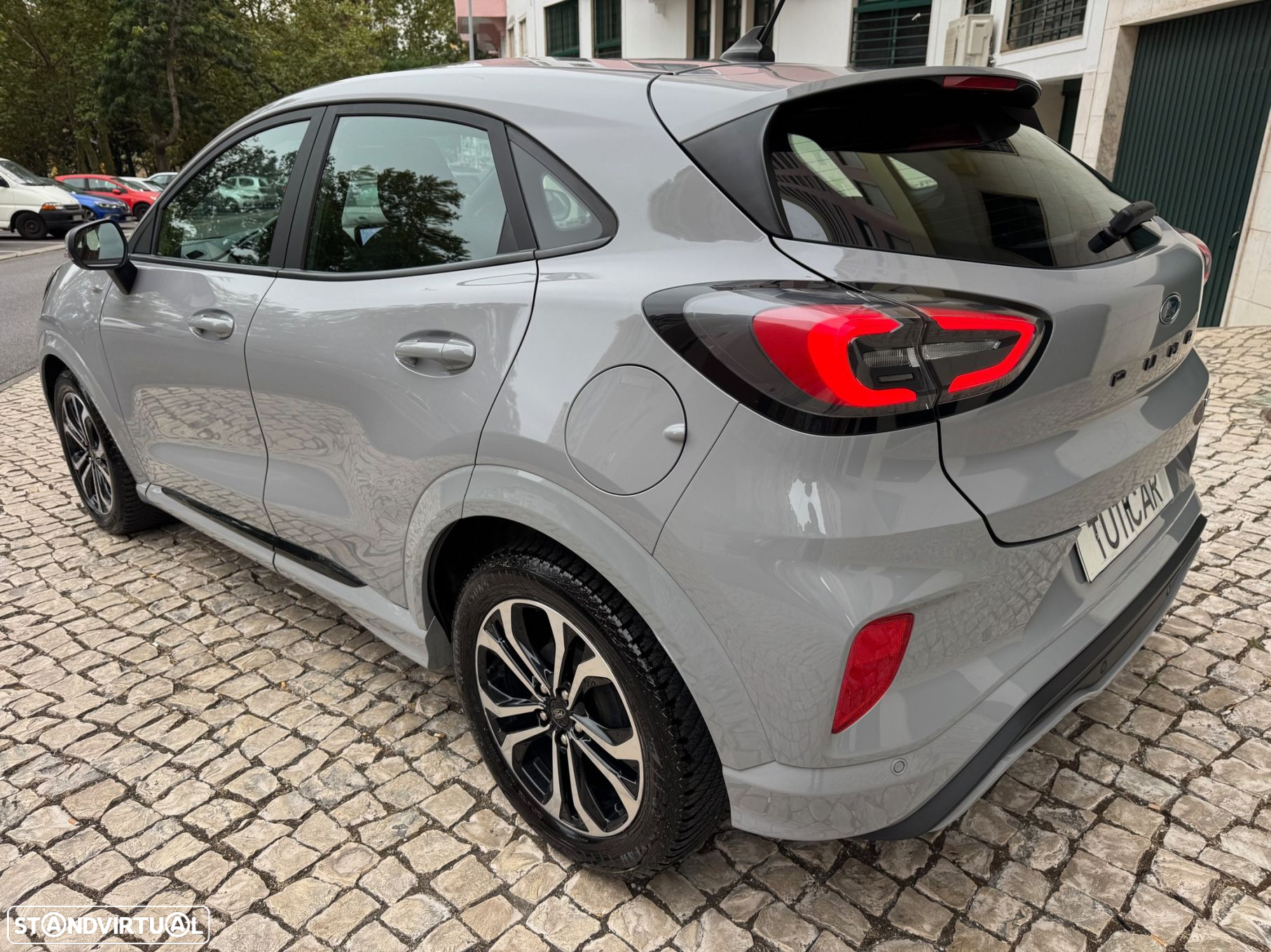 Ford Puma 1.0 EcoBoost Hybrid ST-LINE - 24