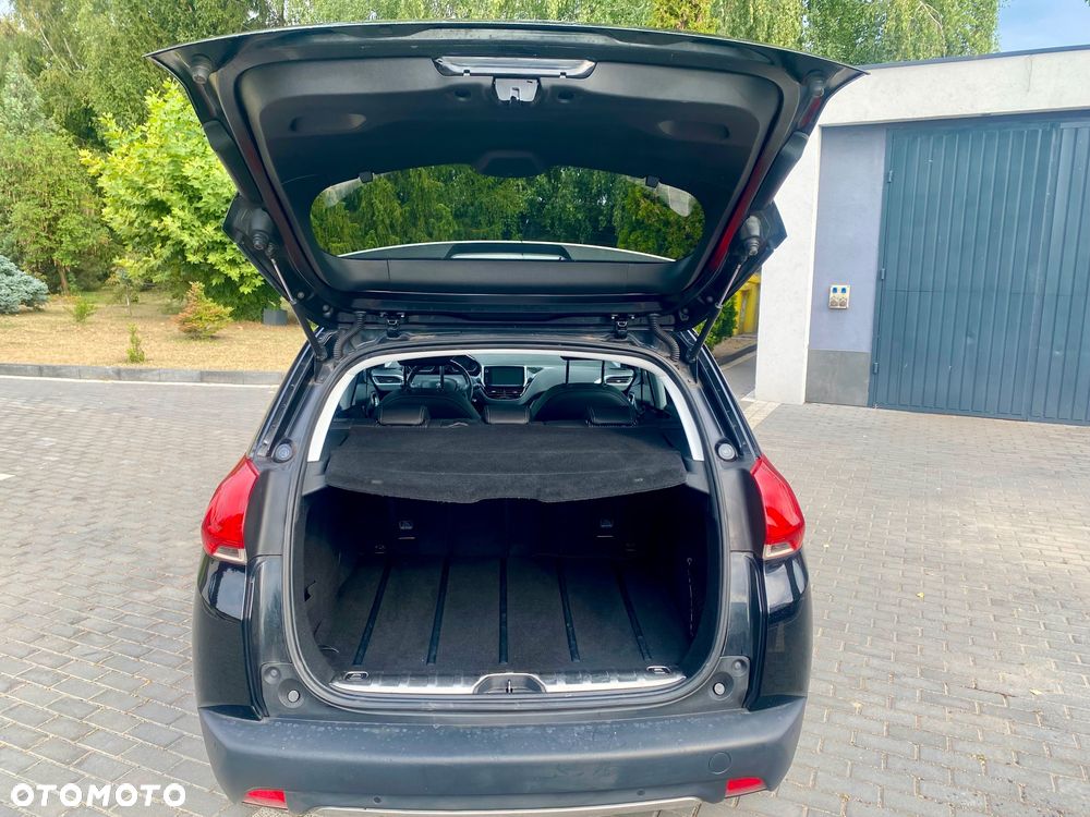 Peugeot 2008 BlueHDi FAP 120 STOP & START Allure - 17